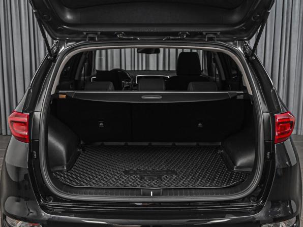 Kia Sportage IV Рестайлинг с пробегом 2021 года, цена 2 599 000 рублей, 57553 км, внедорожник, Автокод Объявления