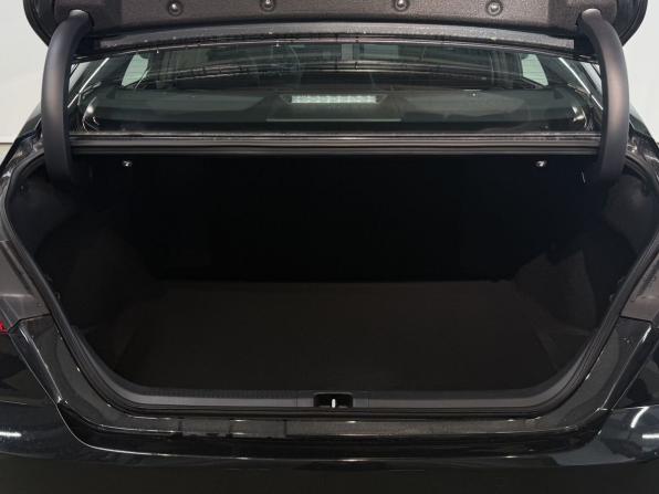 Toyota Camry IX (XV80) China Market с пробегом 2026 года, цена 4 580 000 рублей, 14 км, седан, Автокод Объявления