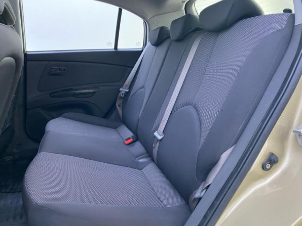 Kia Rio II Рестайлинг с пробегом 2011 года, цена 625 000 рублей, 236639 км, хэтчбек, Автокод Объявления