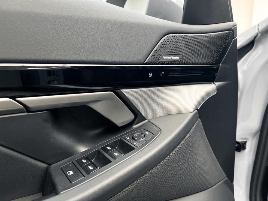 BMW 5 серии VIII (G60/G61/G68) Ростов-на-Дону  - изображение 13