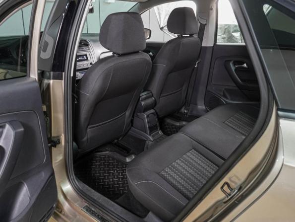 Volkswagen Polo V Рестайлинг с пробегом 2016 года, цена 1 114 000 рублей, 138755 км, седан, Автокод Объявления