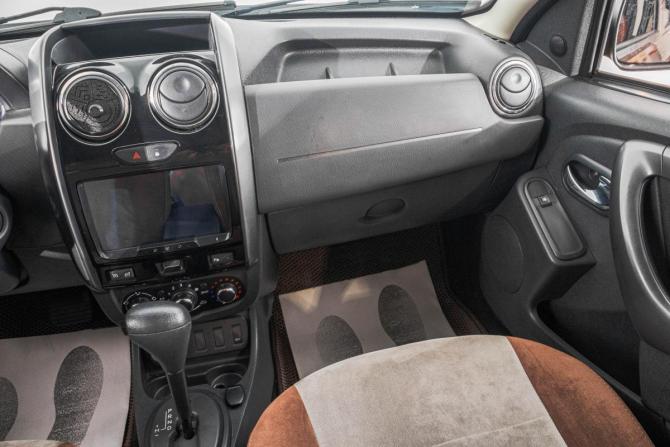 Renault Duster I Рестайлинг с пробегом 2016 года, цена 1 399 000 рублей, 116000 км, внедорожник, Автокод Объявления