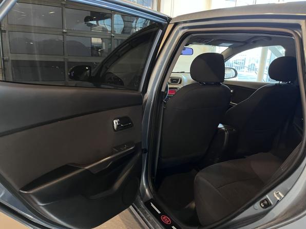 Kia Rio III с пробегом 2012 года, цена 974 000 рублей, 118038 км, хэтчбек, Автокод Объявления