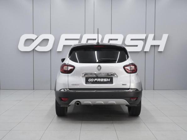 Renault Kaptur I Рестайлинг с пробегом 2020 года, цена 1 420 000 рублей, 162250 км, внедорожник, Автокод Объявления