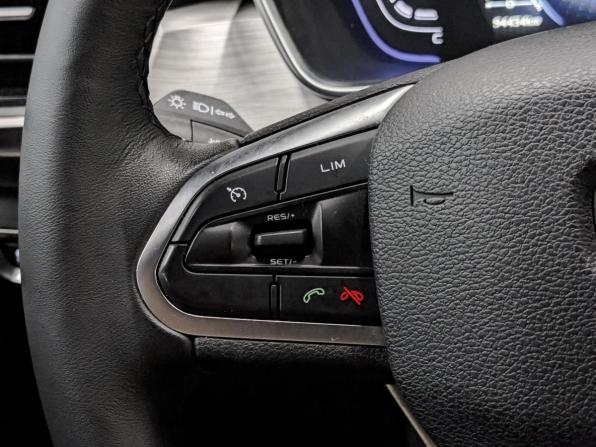 Geely Coolray I с пробегом 2023 года, цена 1 615 000 рублей, 94431 км, внедорожник, Автокод Объявления