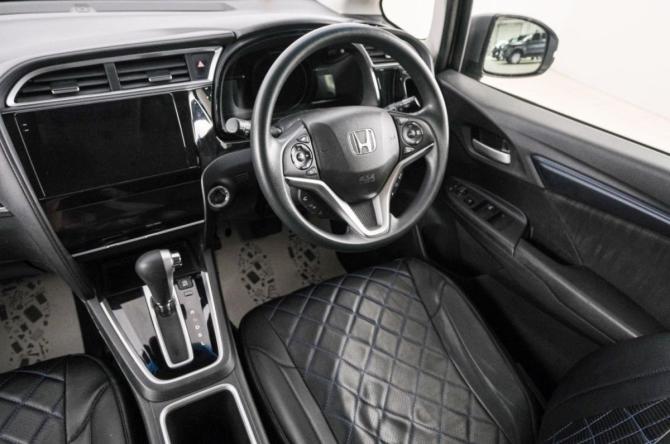 Honda Shuttle II Рестайлинг с пробегом 2020 года, цена 1 429 000 рублей, 92000 км, универсал, Автокод Объявления