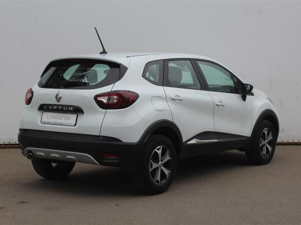 Renault Kaptur I Рестайлинг с пробегом 2021 года, цена 1 440 000 рублей, 72748 км, внедорожник, Автокод Объявления