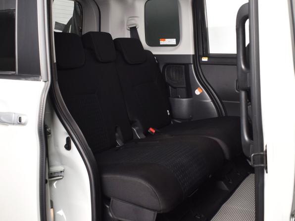 Toyota Roomy I Рестайлинг с пробегом 2022 года, цена 1 349 995 рублей, 47934 км, микровэн, Автокод Объявления