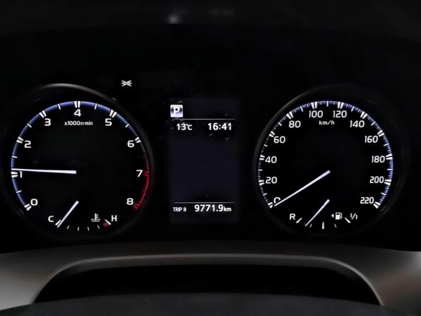 Toyota RAV4 IV (XA40) Рестайлинг с пробегом 2018 года, цена 2 280 000 рублей, 96173 км, внедорожник, Автокод Объявления