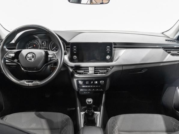 Skoda Rapid II с пробегом 2021 года, цена 1 292 300 рублей, 215688 км, лифтбек, Автокод Объявления