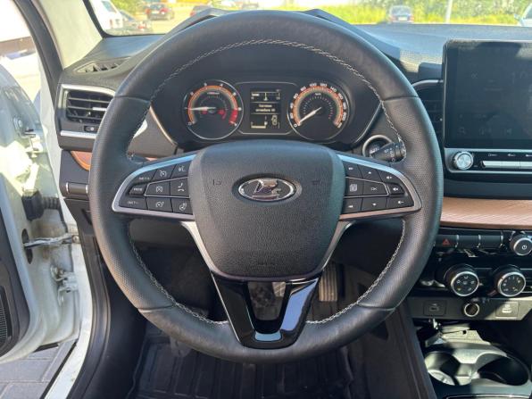 Lada (ВАЗ) Vesta I Рестайлинг (NG) с пробегом 2024 года, цена 1 350 000 рублей, 56738 км, универсал, Автокод Объявления