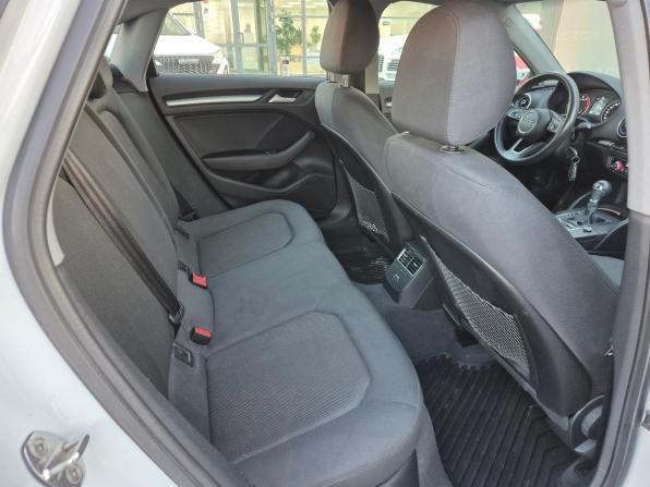Audi A3 III (8V) Рестайлинг с пробегом 2019 года, цена 2 240 000 рублей, 40213 км, седан, Автокод Объявления