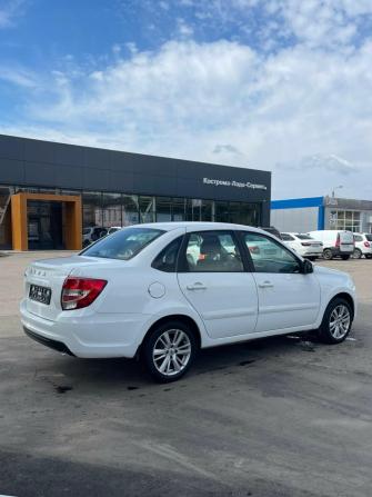 Lada (ВАЗ) Granta I Рестайлинг с пробегом 2018 года, цена 790 000 рублей, 52000 км, седан, Автокод Объявления