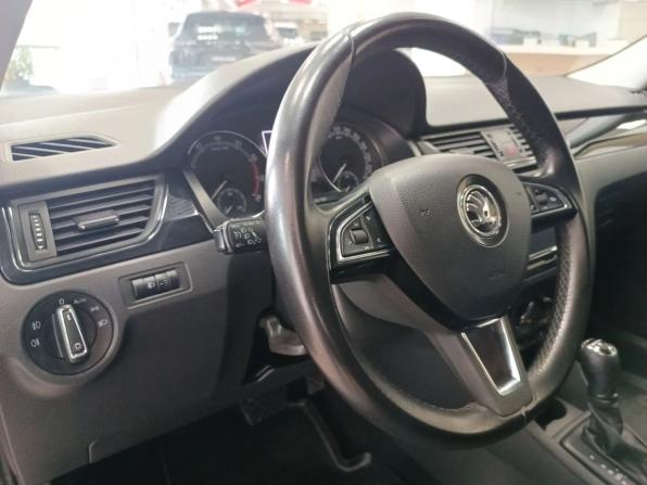 Skoda Rapid I Рестайлинг с пробегом 2018 года, цена 1 099 000 рублей, 187546 км, лифтбек, Автокод Объявления