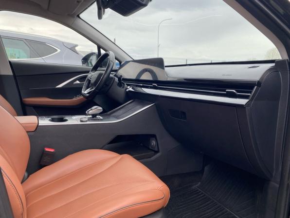Omoda C5 I с пробегом 2022 года, цена 1 629 000 рублей, 89400 км, внедорожник, Автокод Объявления
