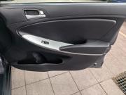 Hyundai Solaris I Санкт-Петербург  - изображение 39