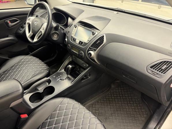 Hyundai ix35 I с пробегом 2011 года, цена 1 359 000 рублей, 159648 км, внедорожник, Автокод Объявления