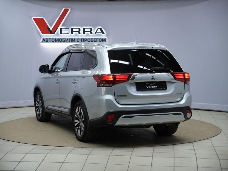 Mitsubishi Outlander III Рестайлинг 3 Уфа  - изображение 7