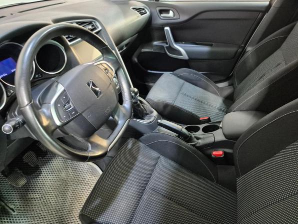 Citroen DS4 с пробегом 2013 года, цена 765 000 рублей, 120450 км, хэтчбек, Автокод Объявления