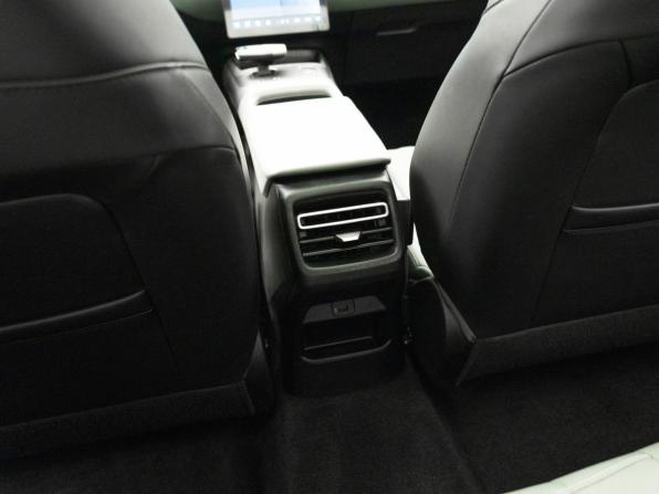 Changan Lamore с пробегом 2024 года, цена 2 090 000 рублей, 14506 км, седан, Автокод Объявления