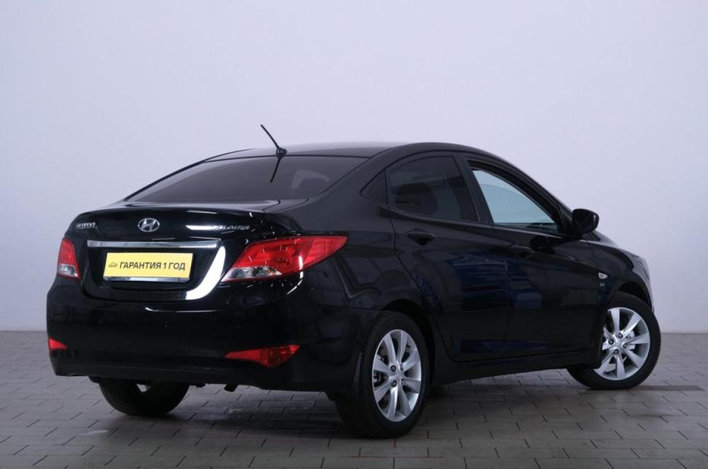 Hyundai Solaris I Рестайлинг Омск  - изображение 7