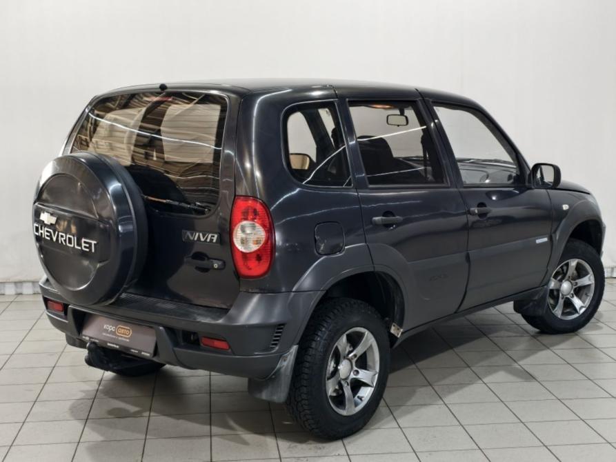 Chevrolet Niva I Рестайлинг Курск  - изображение 3
