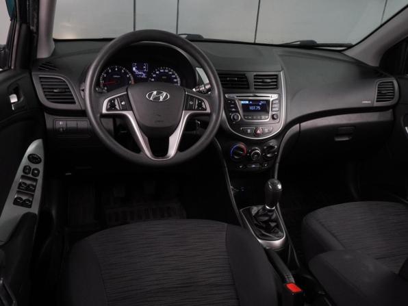 Hyundai Solaris I Рестайлинг с пробегом 2015 года, цена 1 070 000 рублей, 117123 км, седан, Автокод Объявления