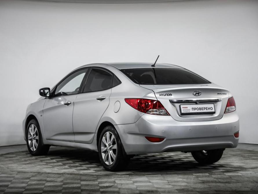 Hyundai Solaris I Санкт-Петербург  - изображение 7