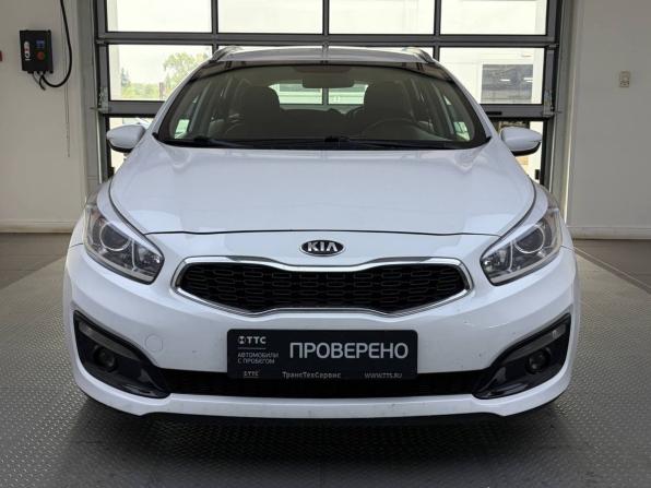 Kia Ceed II Рестайлинг с пробегом 2017 года, цена 1 365 000 рублей, 168767 км, универсал, Автокод Объявления