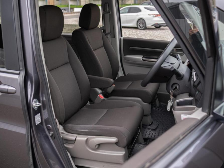 Honda Stepwgn V Рестайлинг Сочи  - изображение 11