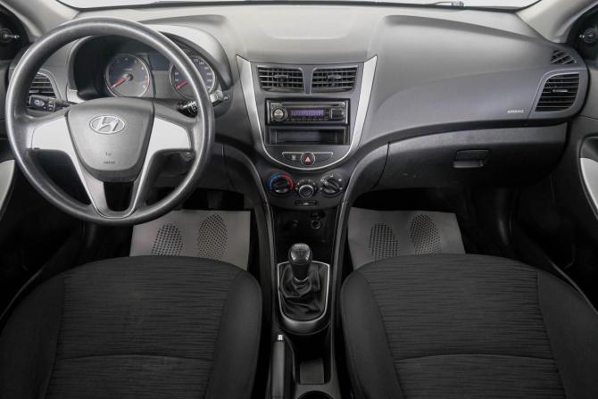 Hyundai Solaris I Рестайлинг с пробегом 2016 года, цена 719 000 рублей, 142000 км, хэтчбек, Автокод Объявления