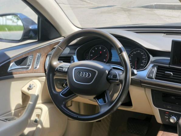 Audi A6 IV (C7) Рестайлинг с пробегом 2015 года, цена 2 100 000 рублей, 142663 км, седан, Автокод Объявления