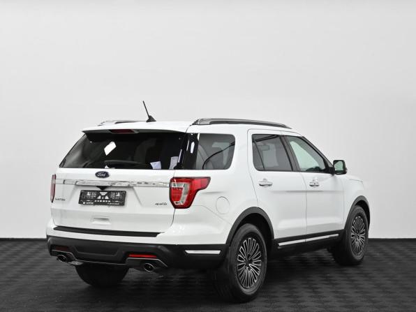 Ford Explorer V Рестайлинг с пробегом 2018 года, цена 2 249 000 рублей, 105000 км, внедорожник, Автокод Объявления
