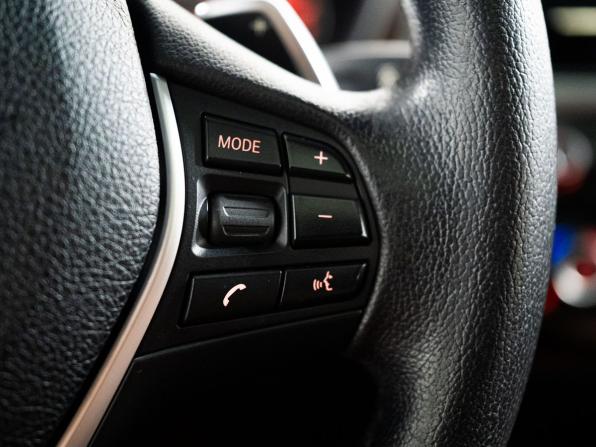 BMW 3 серии VI (F3x) Рестайлинг с пробегом 2016 года, цена 2 328 500 рублей, 119503 км, седан, Автокод Объявления