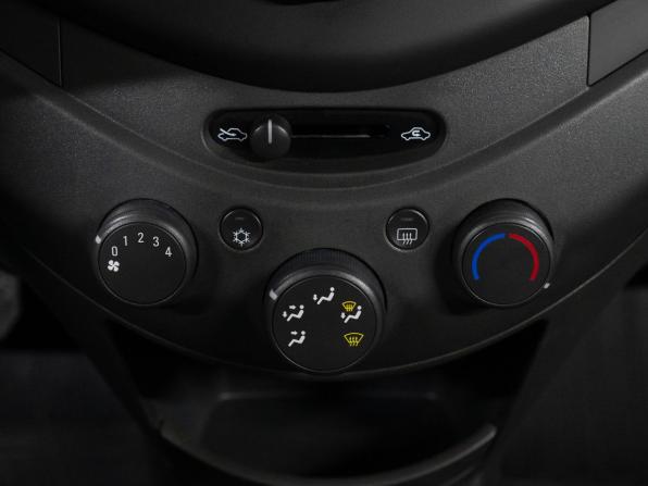 Chevrolet Spark III с пробегом 2013 года, цена 680 000 рублей, 85003 км, хэтчбек, Автокод Объявления