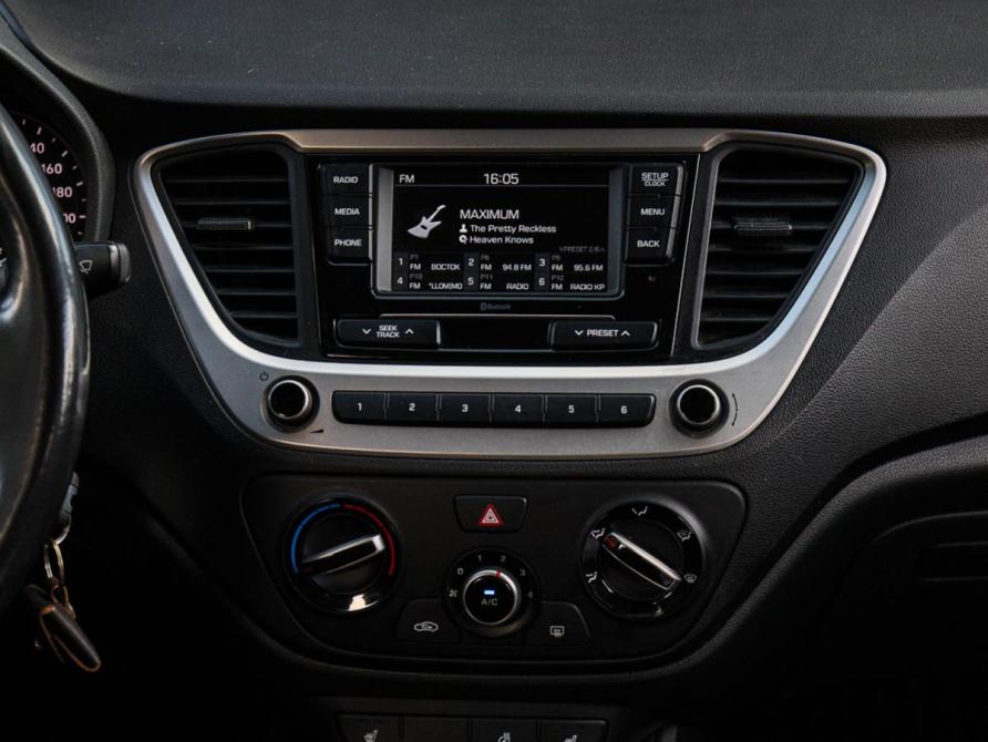 Hyundai Solaris II Москва  - изображение 11