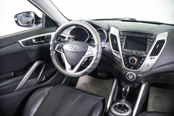Hyundai Veloster I с пробегом 2012 года, цена 959 000 рублей, 245000 км, хэтчбек, Автокод Объявления