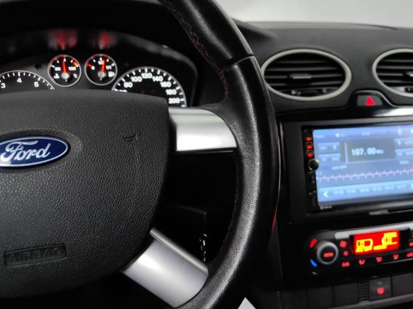 Ford Focus II Рестайлинг с пробегом 2007 года, цена 699 000 рублей, 42685 км, хэтчбек, Автокод Объявления