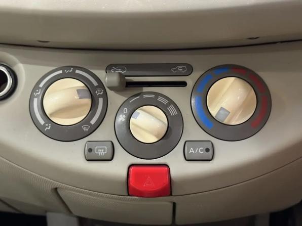 Nissan March III (K12) с пробегом 2002 года, цена 228 000 рублей, 323000 км, хэтчбек, Автокод Объявления