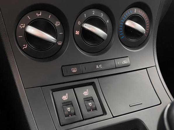 Mazda 3 II (BL) Рестайлинг с пробегом 2013 года, цена 726 000 рублей, 201793 км, седан, Автокод Объявления