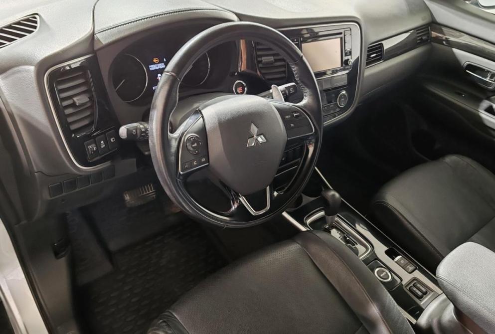 Mitsubishi Outlander III Рестайлинг 2 Ярославль  - изображение 12
