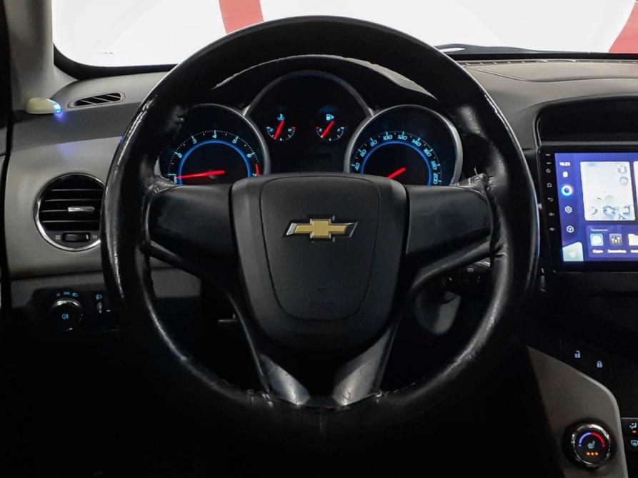 Chevrolet Cruze I Рестайлинг Москва  - изображение 12