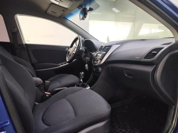 Hyundai Solaris I с пробегом 2013 года, цена 999 000 рублей, 82920 км, седан, Автокод Объявления