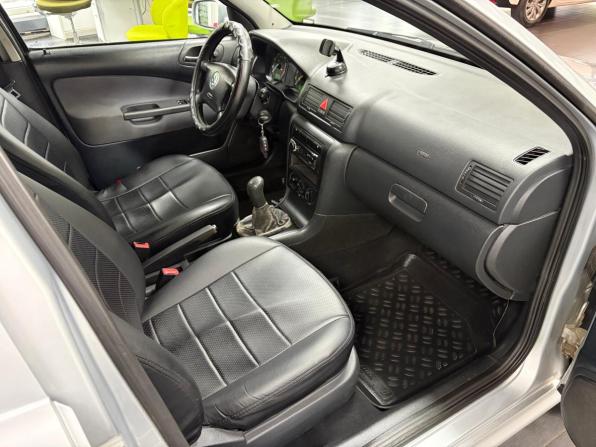 Skoda Octavia I (A4) Рестайлинг с пробегом 2008 года, цена 348 000 рублей, 239394 км, лифтбек, Автокод Объявления
