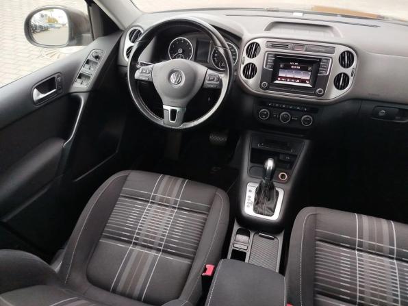 Volkswagen Tiguan I Рестайлинг с пробегом 2016 года, цена 1 215 000 рублей, 261241 км, внедорожник, Автокод Объявления