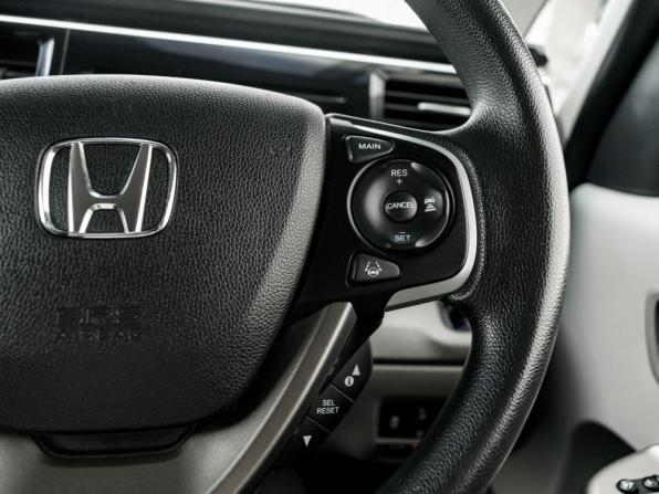 Honda Stepwgn V Рестайлинг с пробегом 2020 года, цена 2 370 000 рублей, 102012 км, минивэн, Автокод Объявления