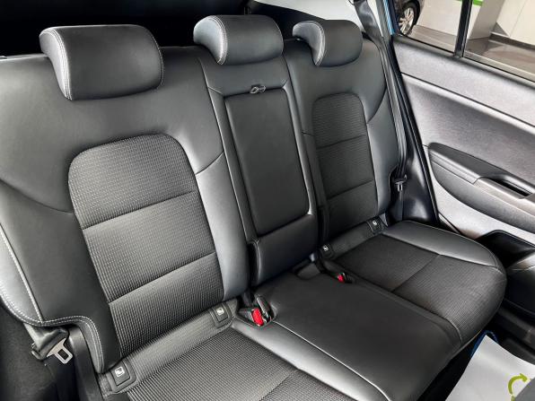 Kia Sportage IV Рестайлинг с пробегом 2019 года, цена 2 095 000 рублей, 119161 км, внедорожник, Автокод Объявления