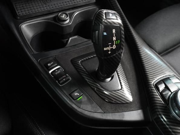 BMW 1 серии II (F20/F21) Рестайлинг 2 с пробегом 2017 года, цена 1 799 000 рублей, 109780 км, хэтчбек, Автокод Объявления