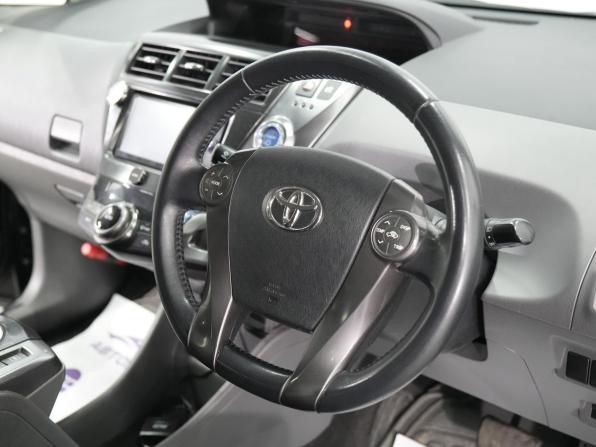 Toyota Prius Alpha I (ZVW40/41) Рестайлинг с пробегом 2014 года, цена 1 249 000 рублей, 172565 км, универсал, Автокод Объявления