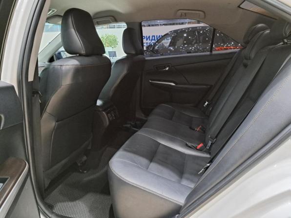 Toyota Camry VII (XV50) Рестайлинг с пробегом 2015 года, цена 1 550 000 рублей, 249108 км, седан, Автокод Объявления